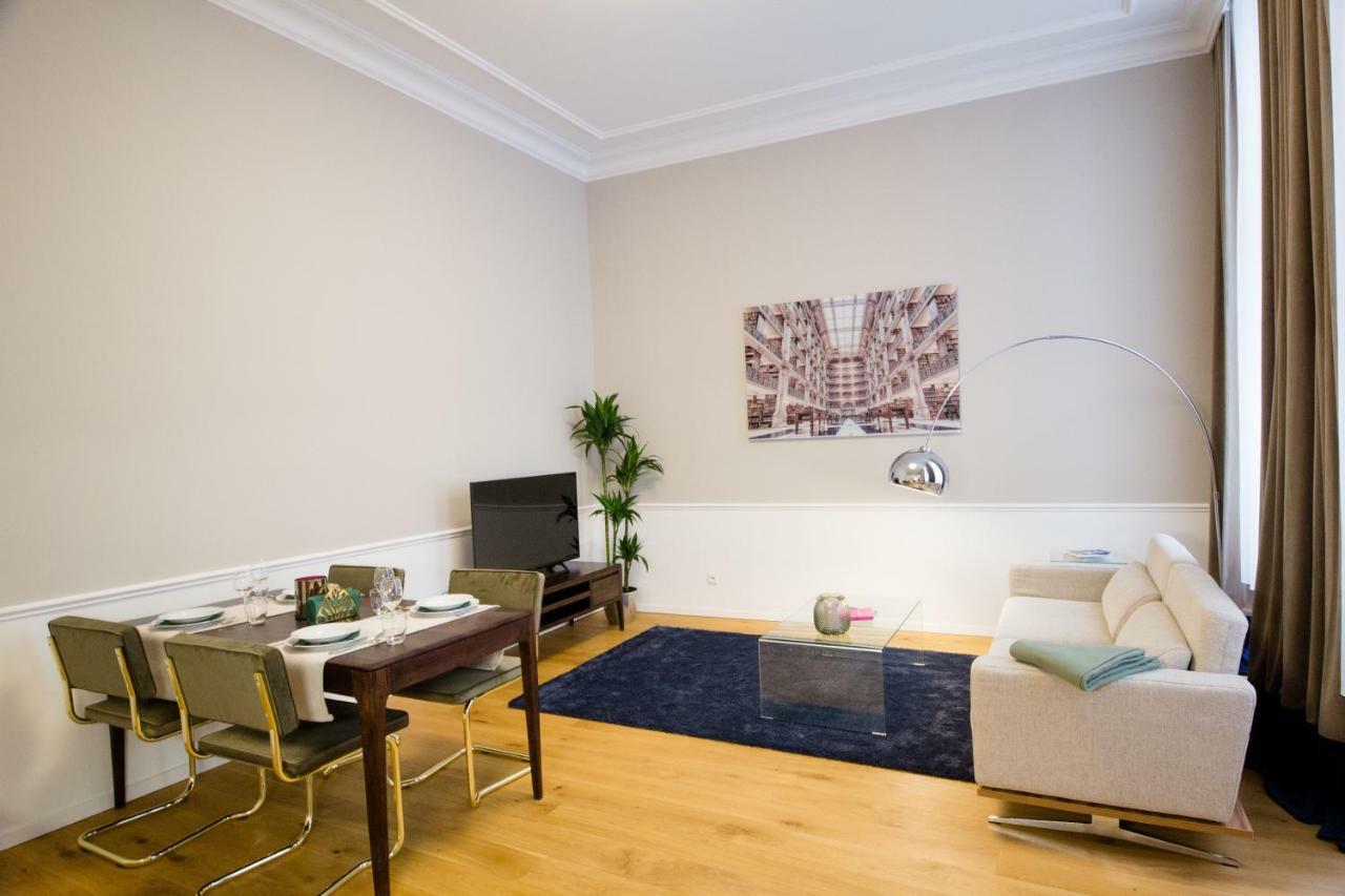 Studio Apartments Urania - Mai'S Apartments เวียนนา ภายนอก รูปภาพ